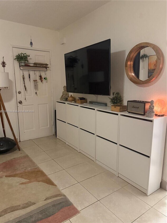 Foto principal - 700 83rd St