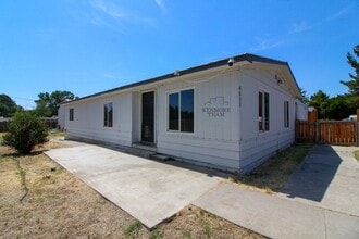 Building Photo - 4511 W 9th Ave