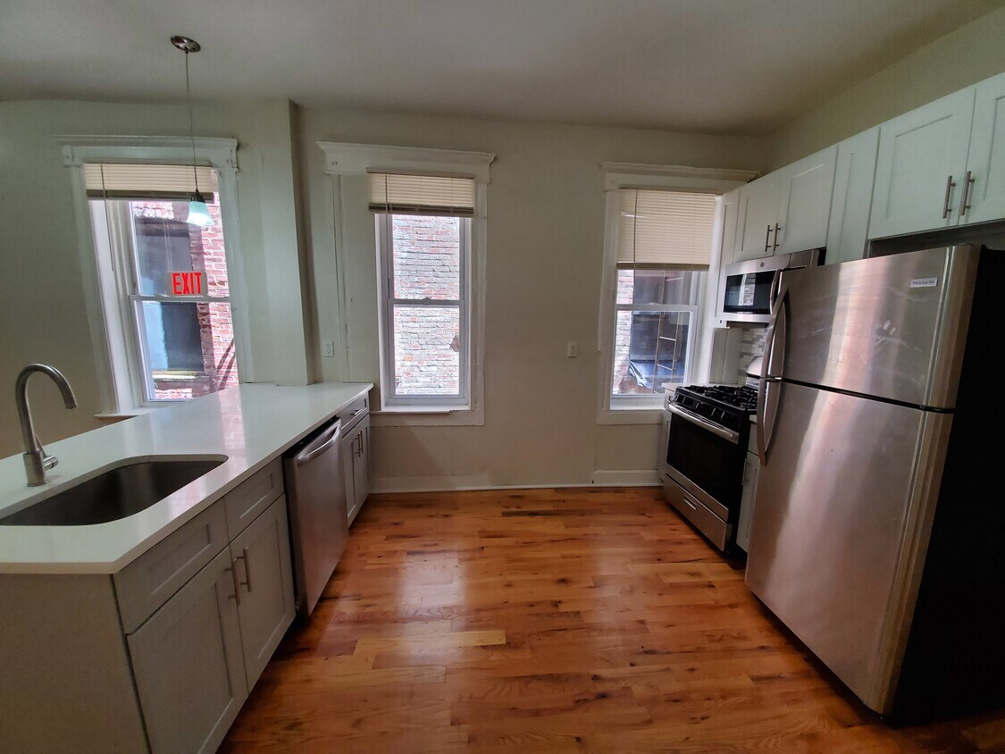 147 Wilkinson Ave, Jersey City, NJ 07305 Apartments in Jersey City