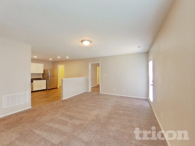 Building Photo - 7433 Tassel Ct