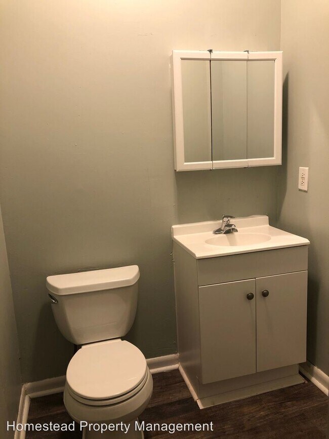Foto del edificio - 4 br, 1.5 bath House - 323 S. 5th St