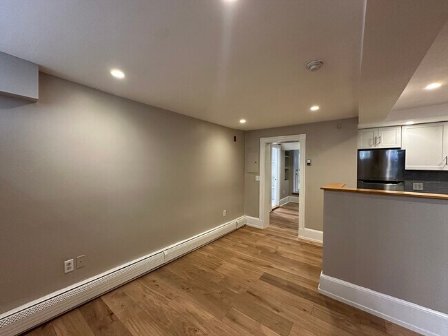 Foto del edificio - 61 Phillips St