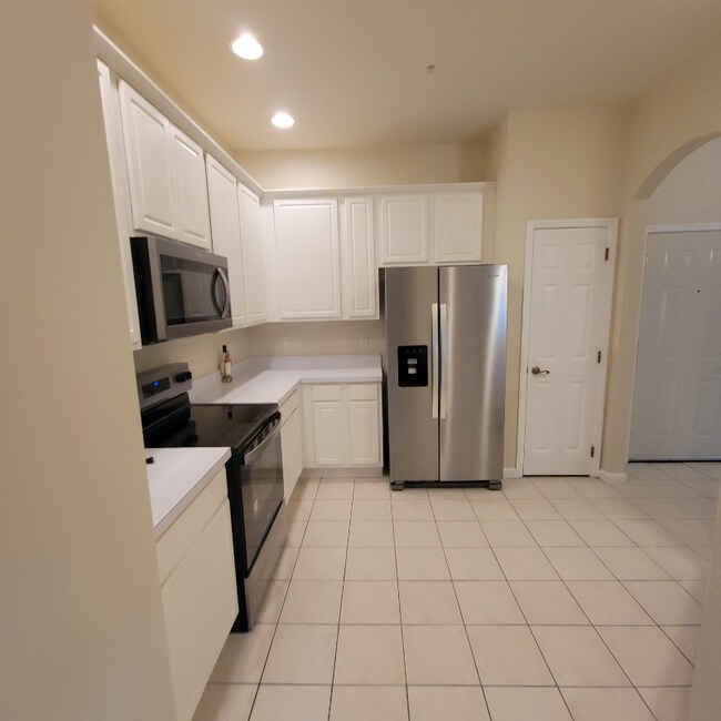 Foto del edificio - 3351 Whitestone Cir