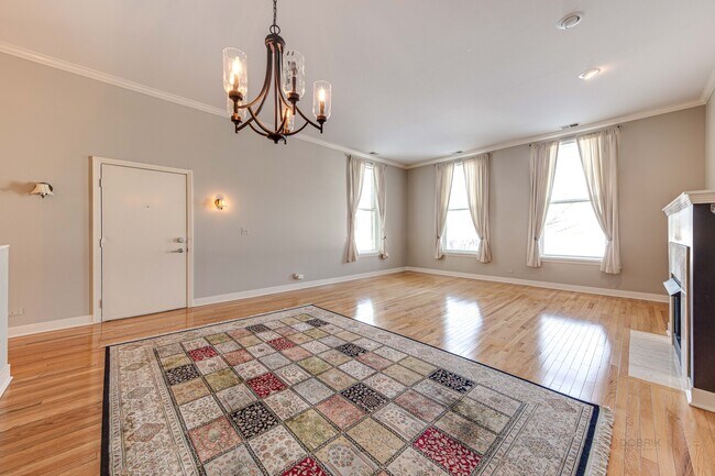 Foto del edificio - 210 Leonard Wood S