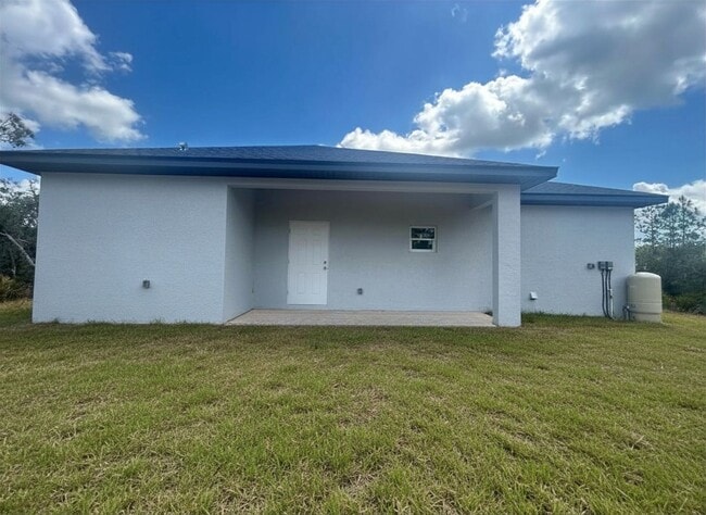 Building Photo - 1142 Heron St