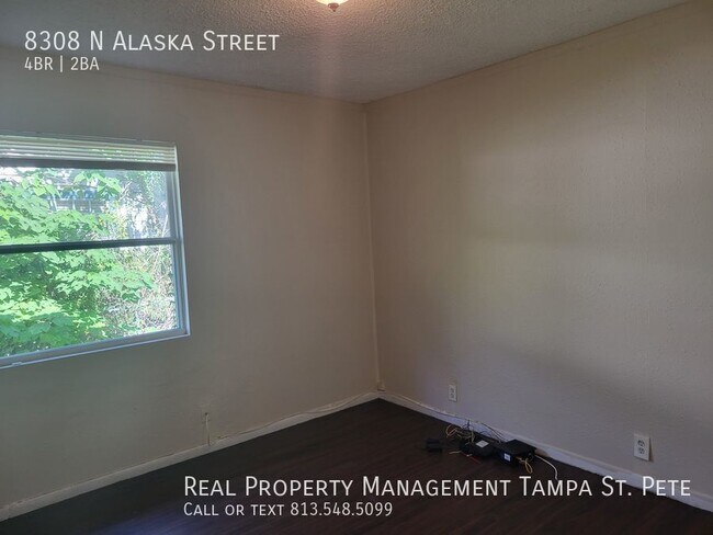 Building Photo - ***OPEN HOUSE - 2/10/23 - 3pm to 4pm***