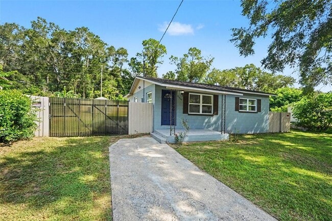 Building Photo - 20703 Mickens Dr