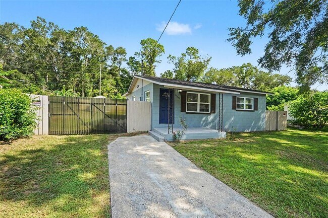 Foto del edificio - 20703 Mickens Dr