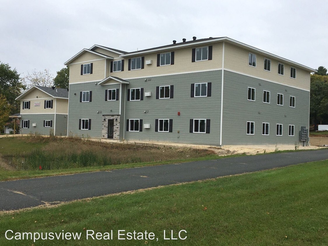 Primary Photo - 580 Birchcrest Dr