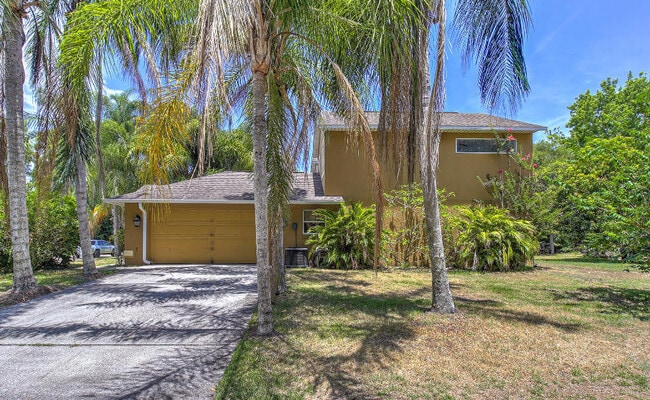 Building Photo - 6515 Beggs Terrace