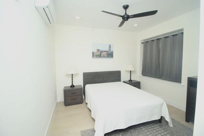 Foto del edificio - 611 Fagley St