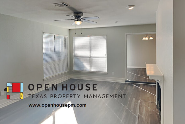 Building Photo - 1632 Kingspoint Dr, Carrollton