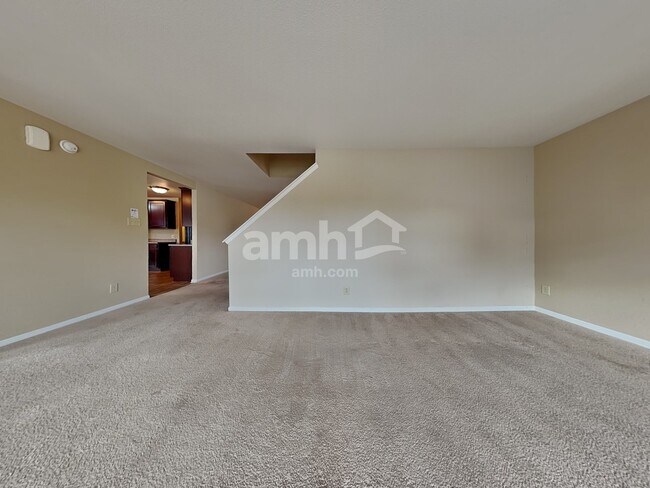 Foto del edificio - 10331 McClain Drive