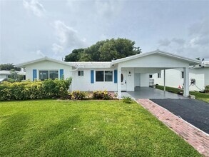 Building Photo - 310 Leisure Blvd