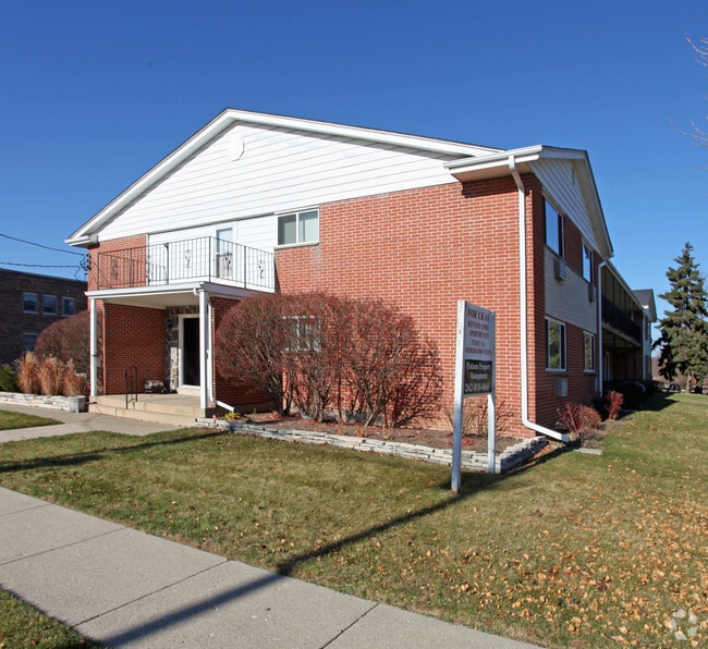 Waterfront Apartments Kenosha Apartments Kenosha, WI