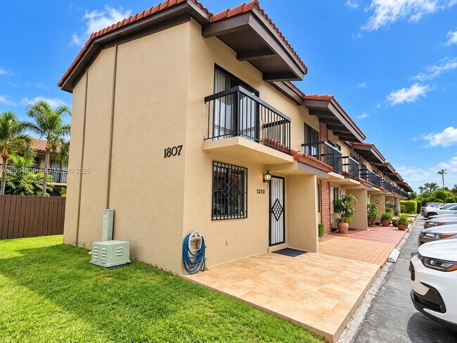 Foto del edificio - 1807 SW 107th Ave
