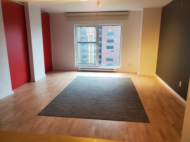 Photo du bâtiment - 350 Bd de Maisonneuve