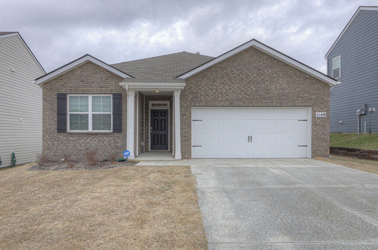 Primary Photo - 1148 Woodbridge Blvd