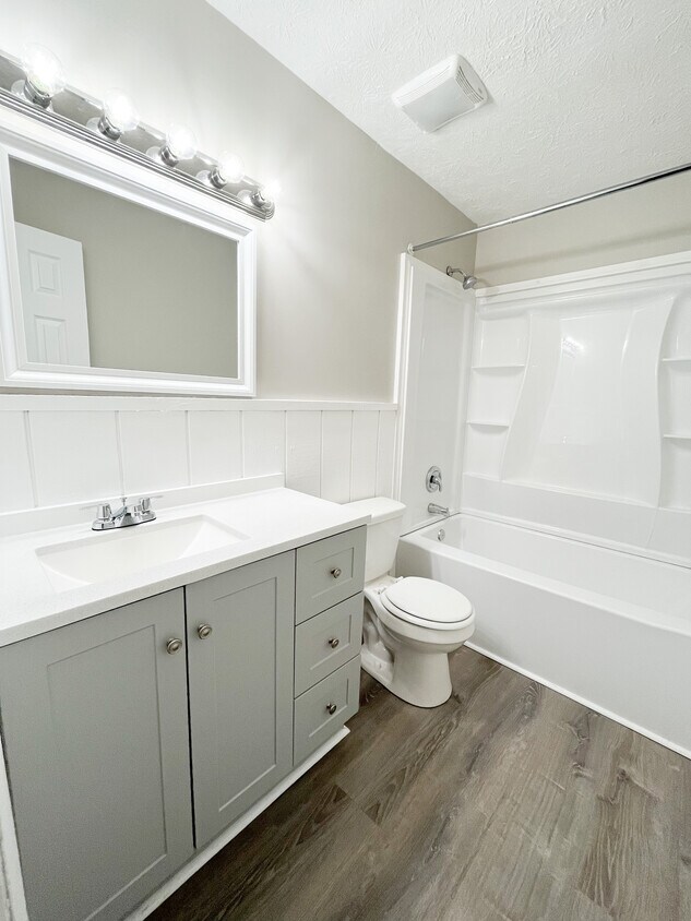 7102 Pineneedle Dr SW Unit 7102 Duplex, Covington, GA 30014 Condo for