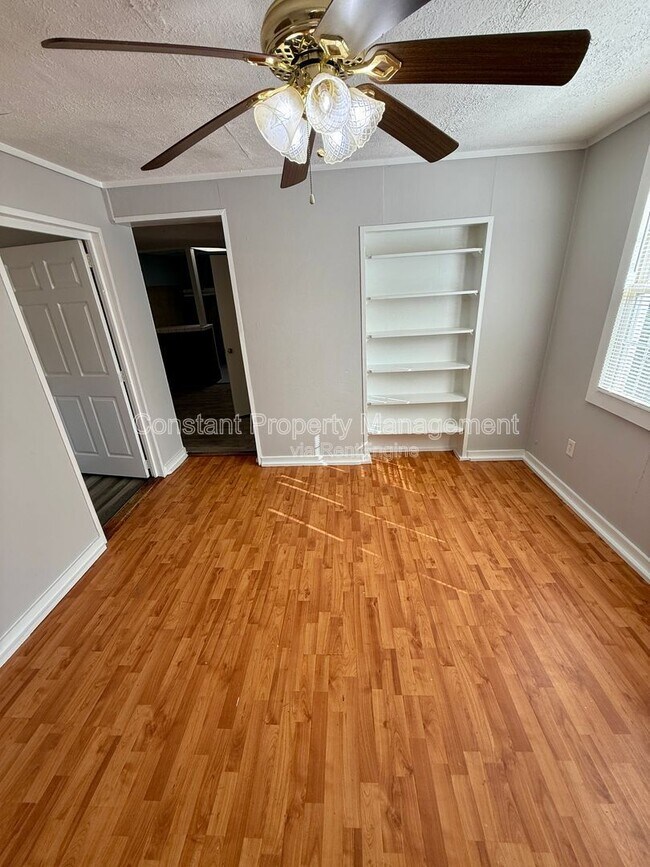 Foto del edificio - 407 Atlanta St