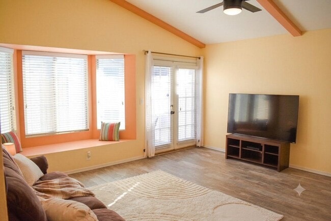 Photo - 4175 E Pecan Rd (Phoenix, AZ) House