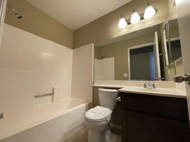 Foto del edificio - 3590 N Amberwood Ave