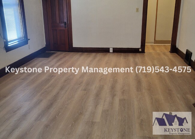 Foto del edificio - Freshly Painted Home - 2 Bedrooms/1 Bath/ ...