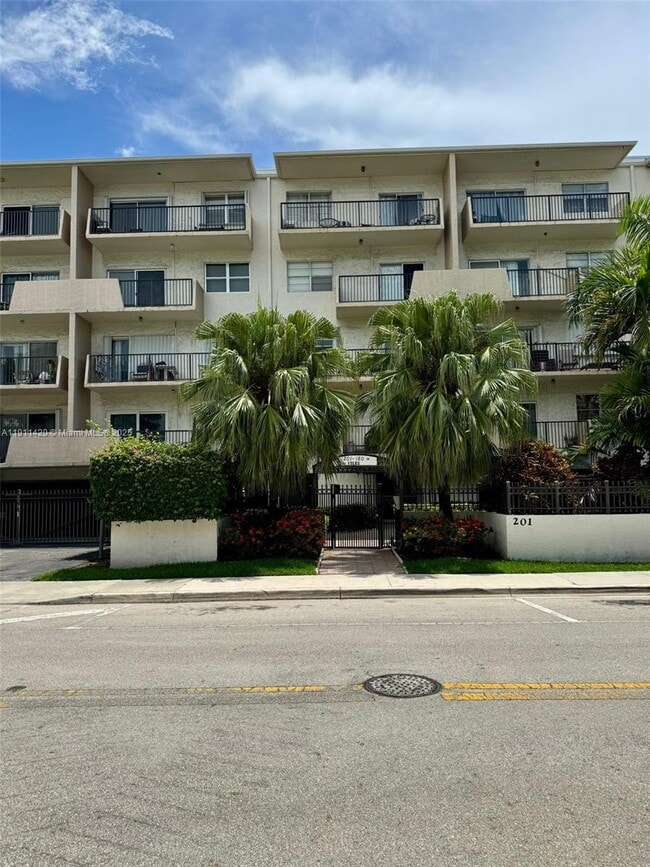 Building Photo - 201 180th Dr