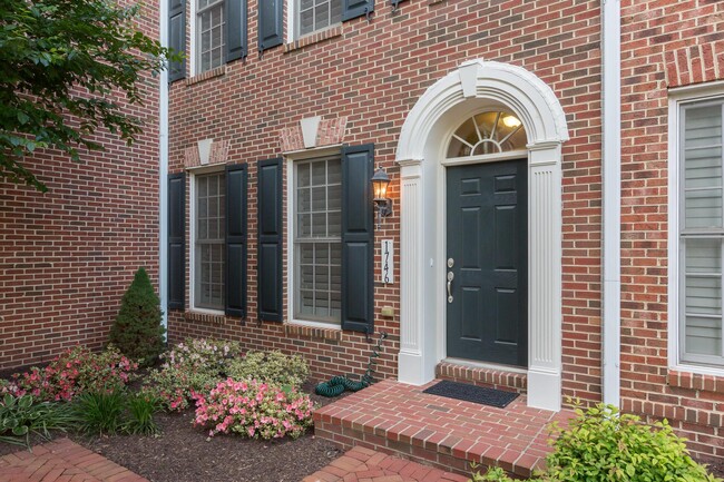 Building Photo - 1746 Potomac Greens Dr