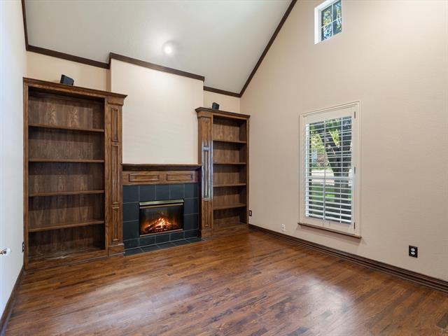 Foto del edificio - 18731 Thorntree Ln