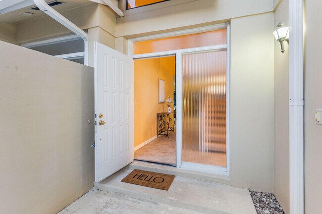 Foto del edificio - 229 Old Meadow Way