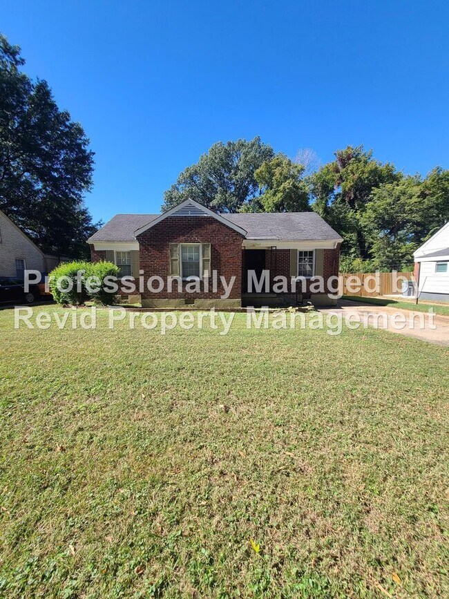 Building Photo - 4 Bedroom Home in 38111!