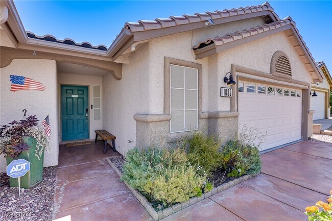 Foto del edificio - 1030 Kings View Ct