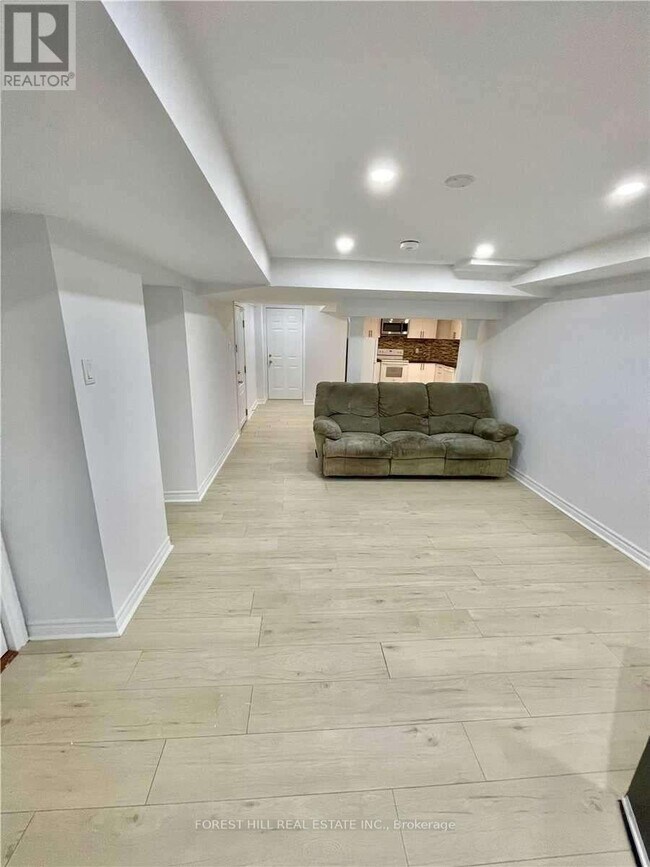 Photo du bâtiment - 432 Sydor Ct