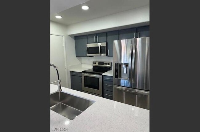 Building Photo - 2300 E Silverado Ranch Blvd