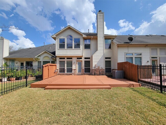 Foto del edificio - 2015 Grand Terrace