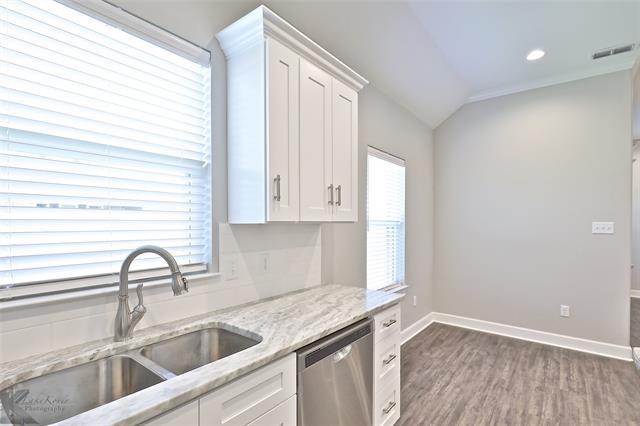 Foto del edificio - 302 Martis Way