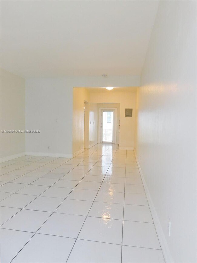 6944 Byron Ave Unit 12, Miami Beach, FL 33141 Condo for Rent in Miami