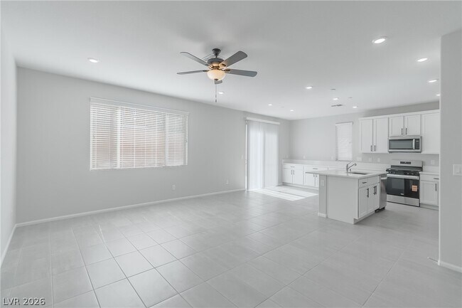 Foto del edificio - 7841 Lacemaker Ct