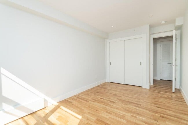 Photo - 1410 Columbia Rd Apartment