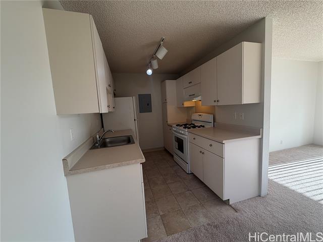 Building Photo - 91-1209-1209 Mikohu St