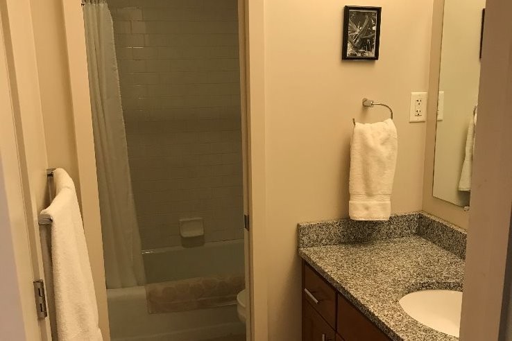 Bathroom with granite - 351 Oakhill Ave