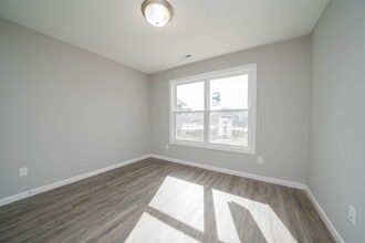 Interior Photo - Somerset Townhomes and Villas