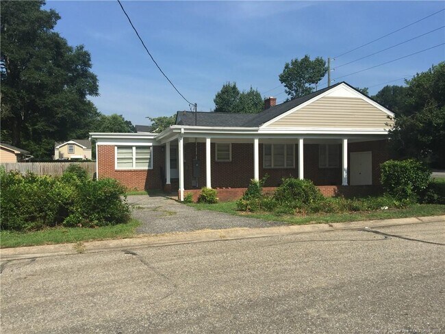 Building Photo - 2001 Morganton Rd