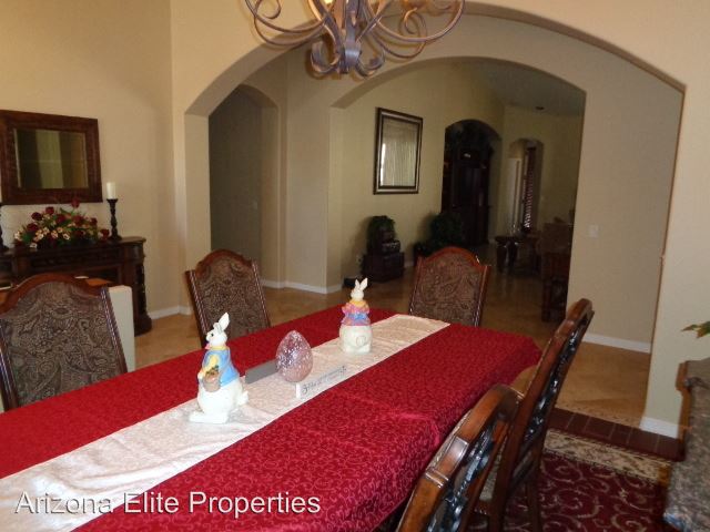 Foto del edificio - 9904 E Glencove Cir