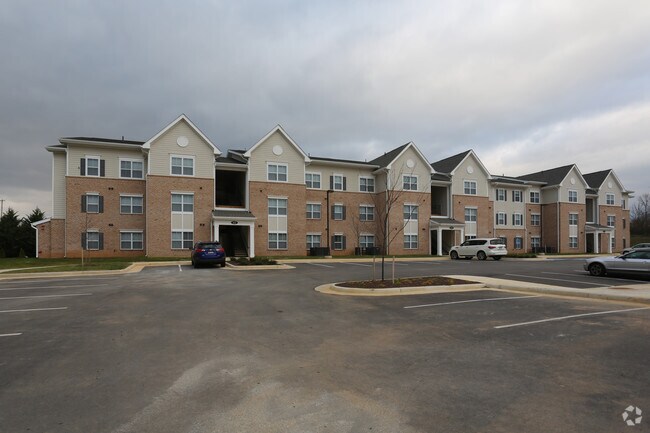 Residences at Jefferson Crossing Apartments Charles Town