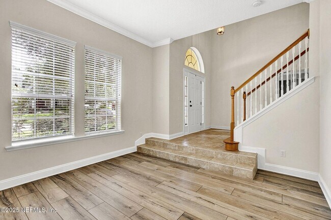 Foto del edificio - 1761 Highland View Dr