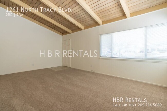 Building Photo - Single Story 2 Bedroom Home - Close to Dow...