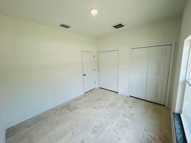 Building Photo - Brand new-TWO BED, TWO BATH, ONE CAR GARAGE