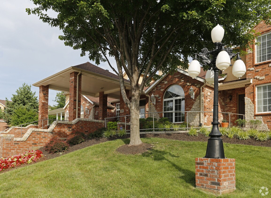 The Louis Overland Park Townhomes for Rent Overland Park, KS